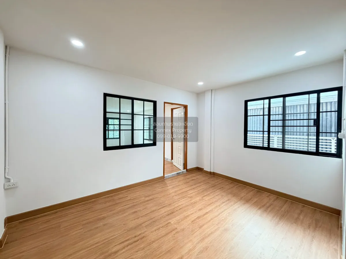 ขายบ้าน  บ้านเฟรนชิฟ หน้ากว้าง รีโนเวทใหม่ ลาดพร้าว เขต ลาดพร้าว 