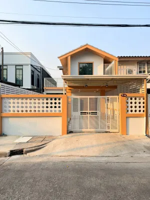 ขายบ้าน  บ้านเฟรนชิฟ หน้ากว้าง รีโนเวทใหม่ ลาดพร้าว เขต ลาดพร้าว กรุงเทพ CX-147476