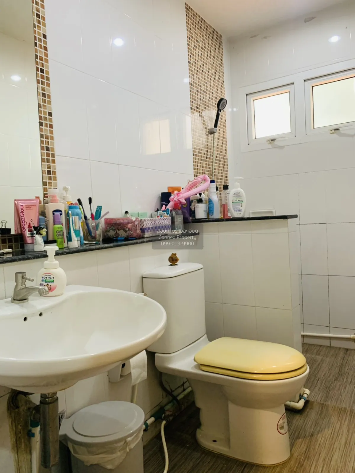 ขายบ้าน  กลอรี่เฮ้าส์ พุทธมณฑลสาย 3 ทวีวัฒนา เขต ทวีวัฒนา กรุงเทพ