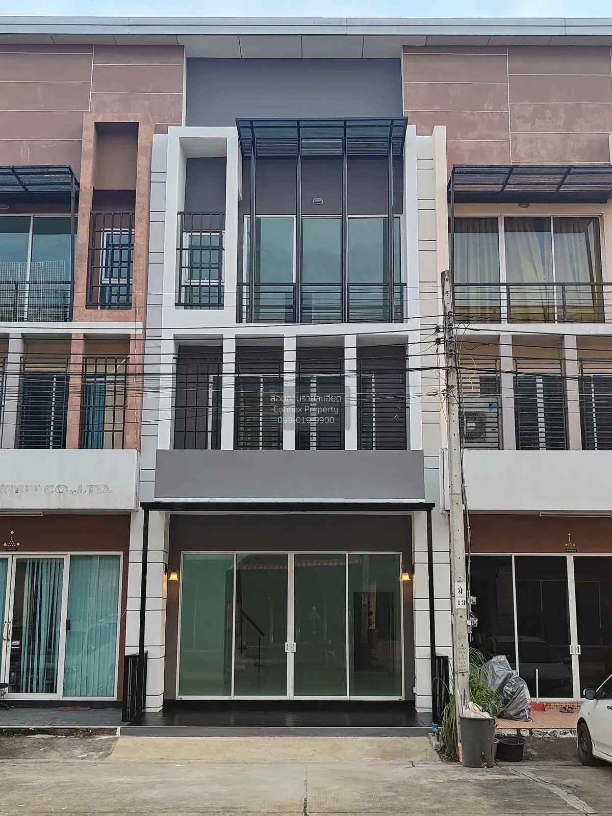 ขายทาวน์เฮ้าส์/ทาวน์โฮม  อาร์เคพาร์ค รามอินทรา - มีนบุรี หน้ากว้า 1