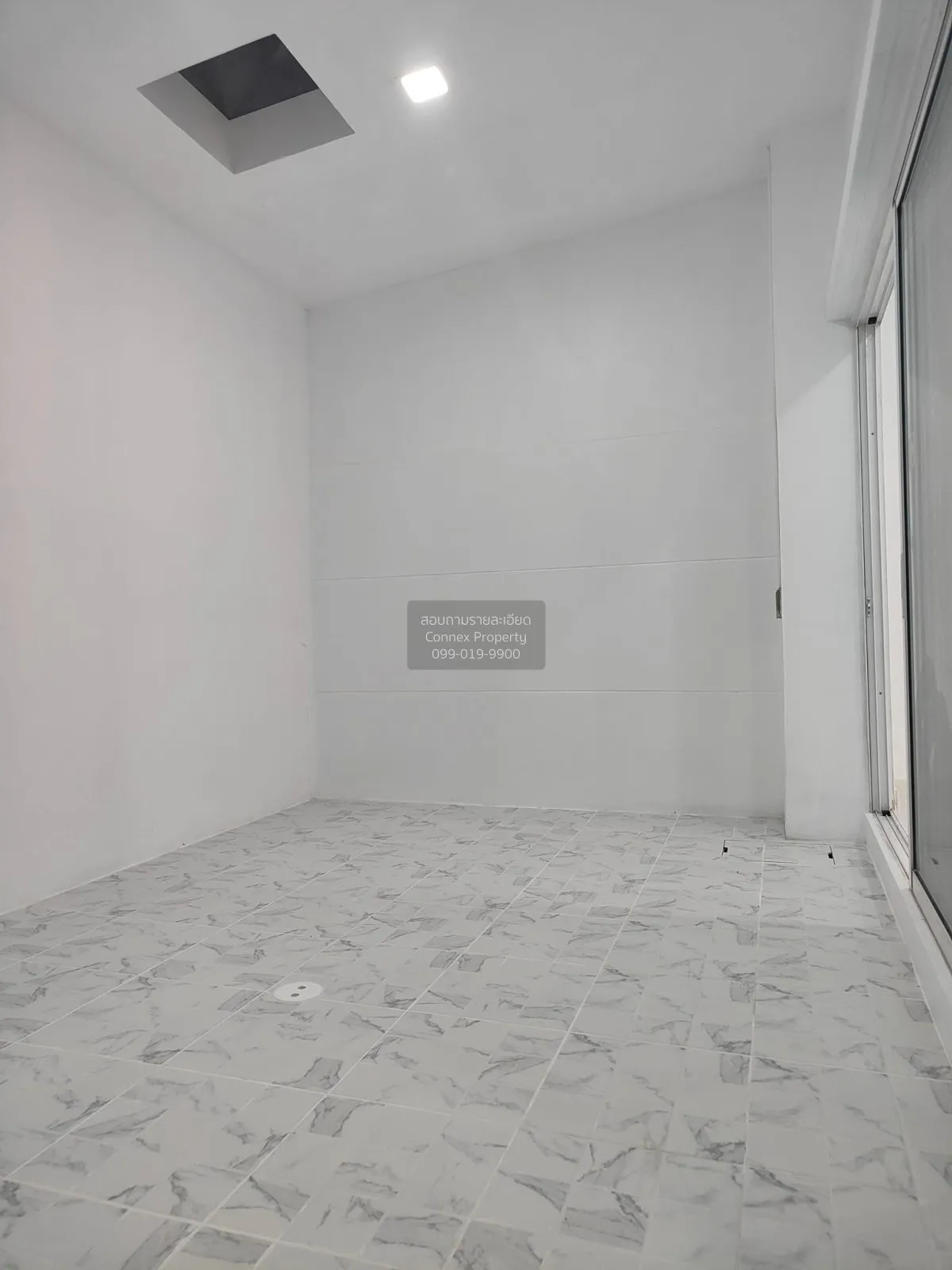 ขายทาวน์เฮ้าส์/ทาวน์โฮม  อาร์เคพาร์ค รามอินทรา - มีนบุรี หน้ากว้า