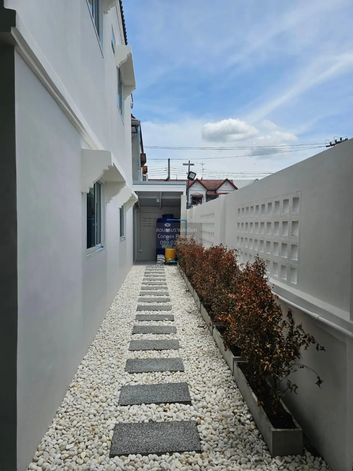 ขายทาวน์เฮ้าส์/ทาวน์โฮม  บ้านจิตรณรงค์ 21 หน้ากว้าง รีโนเวทใหม่ ห 4