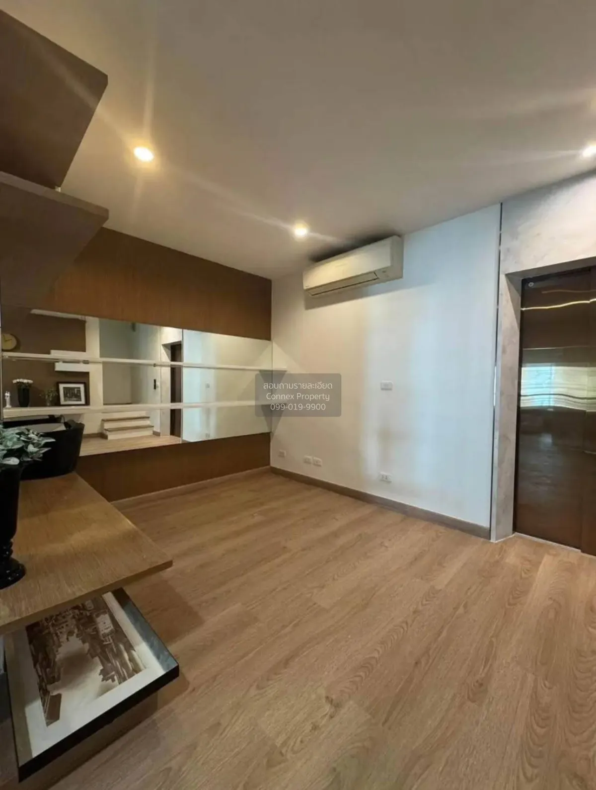 ขายทาวน์เฮ้าส์/ทาวน์โฮม  วิลเลต ซิตี้ พัฒนาการ 38 ห้องมุม MRT-กลั