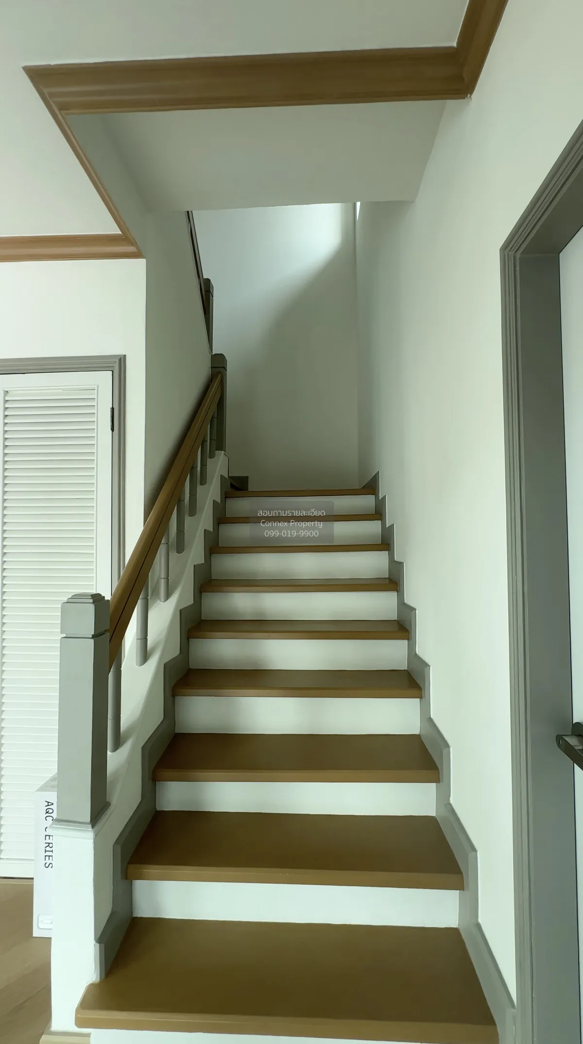 For Sale House , Baan Sathaporn Rangsit , wide frontage , newly r