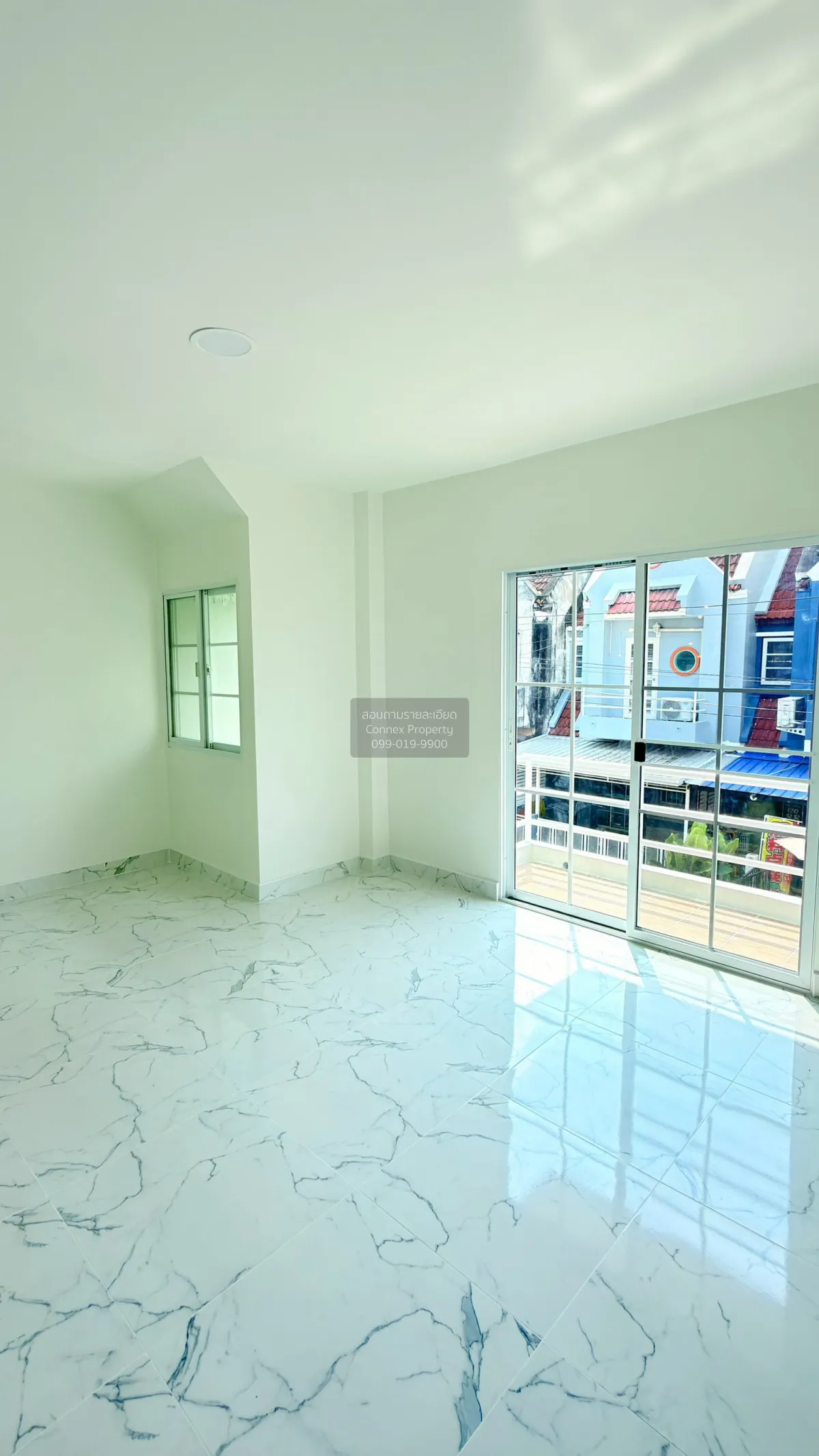 For Sale Townhouse/Townhome  , Saranthorn Rangsit Khlong 4 , wide
