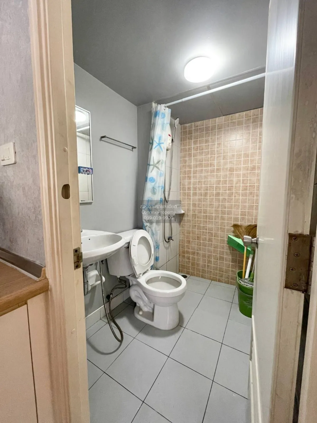 ขายคอนโด  ลุมพินี คอนโดทาวน์ ร่มเกล้า - สุวรรณภูมิ คลองสามประเวศ 