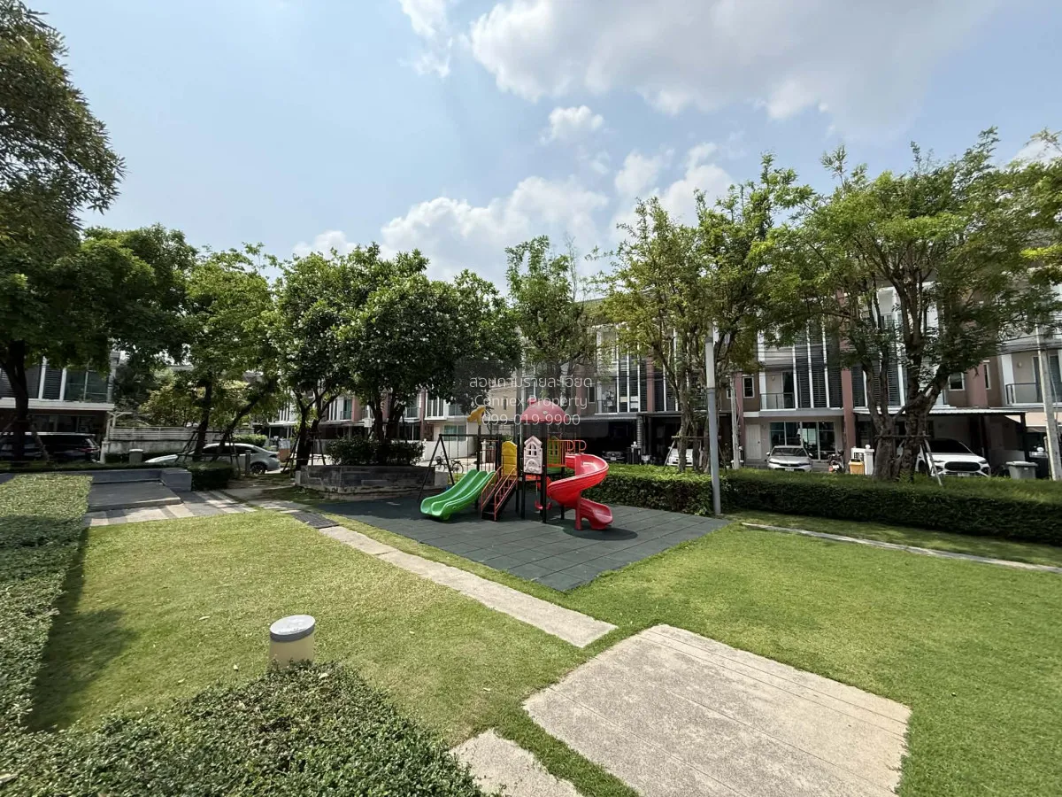 ขายทาวน์เฮ้าส์/ทาวน์โฮม  ทาวน์ อเวนิว ซิกซ์ตี้ วิภาวดี 60 BTS-กรม