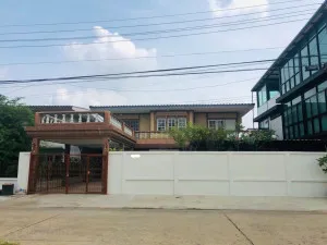 For Sale House , Senaniwet 1 , Chorakhe Bua , Lat Phrao , Bangkok , CX-147661