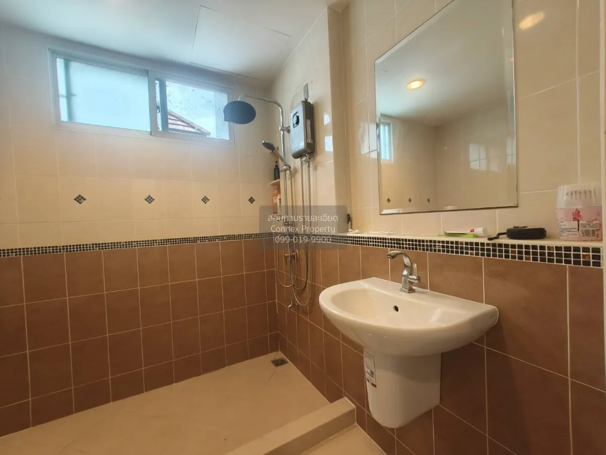 For Rent Townhouse/Townhome  , Baan Klang Muang Ladprao 87 , high