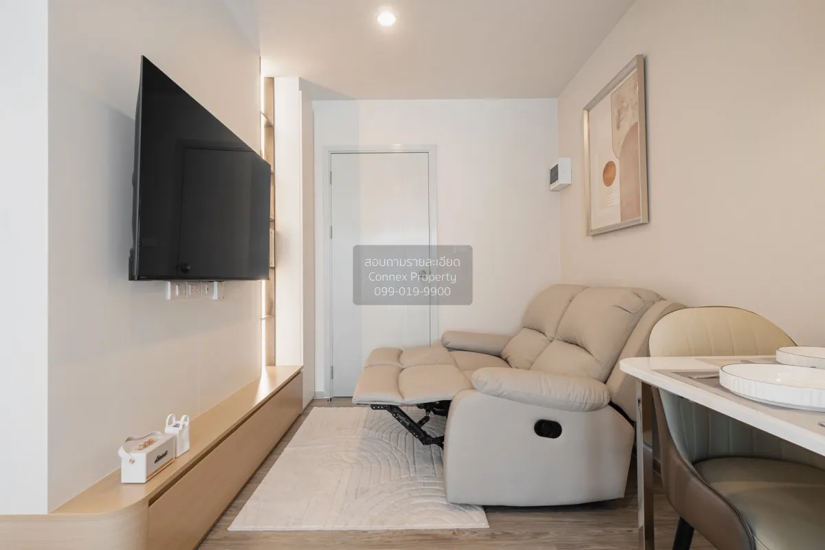 For Rent Condo , Regent Home Bangna (New Project) , corner unit ,