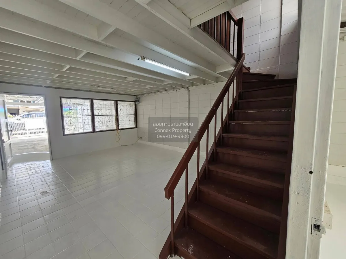 For Sale Townhouse 46 Prachaniwet 3 Soi 9 , Tha Sai , Mueang Nont