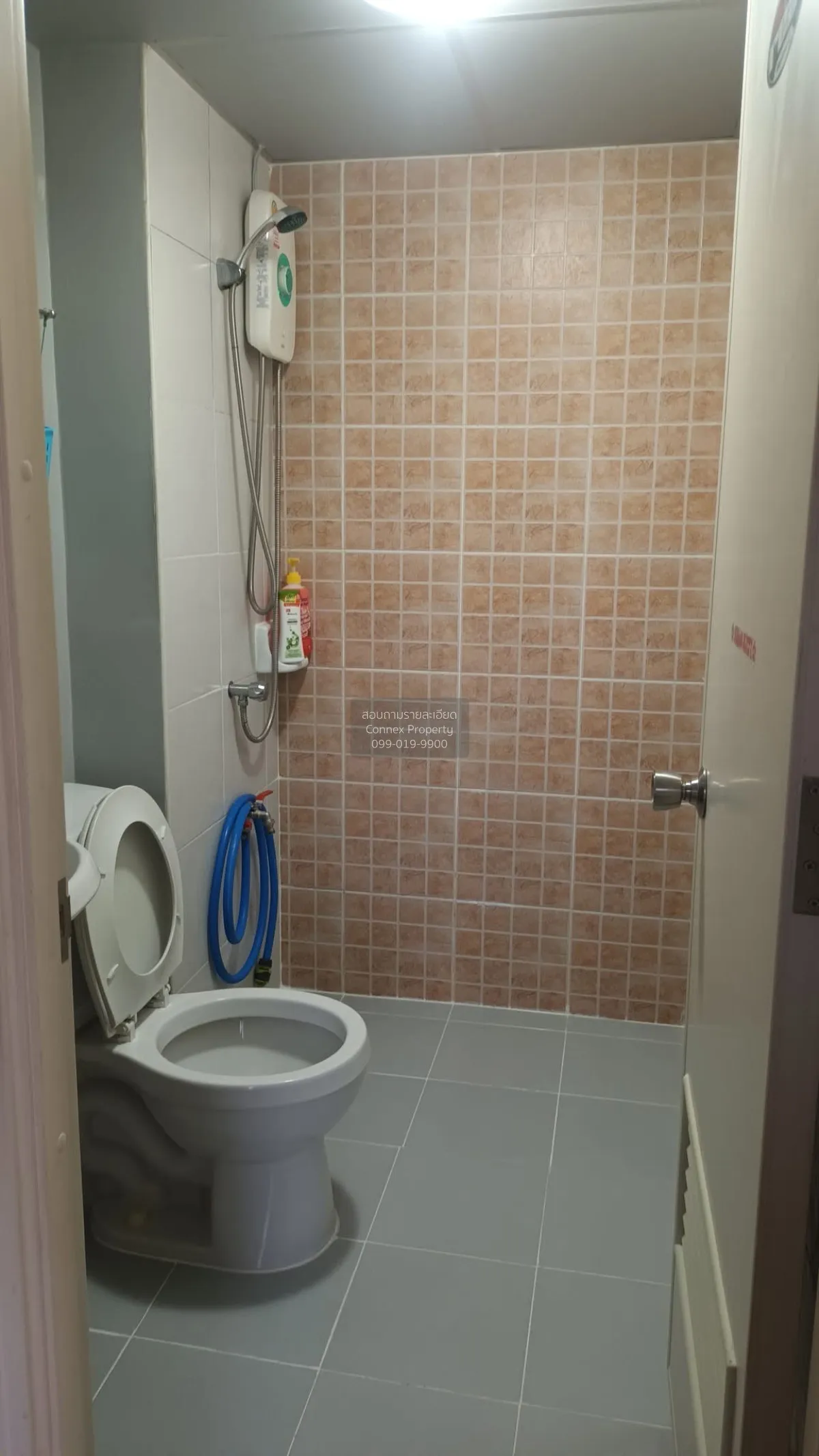 ขายคอนโด  ลุมพินี คอนโดทาวน์ ร่มเกล้า - สุวรรณภูมิ คลองสามประเวศ 