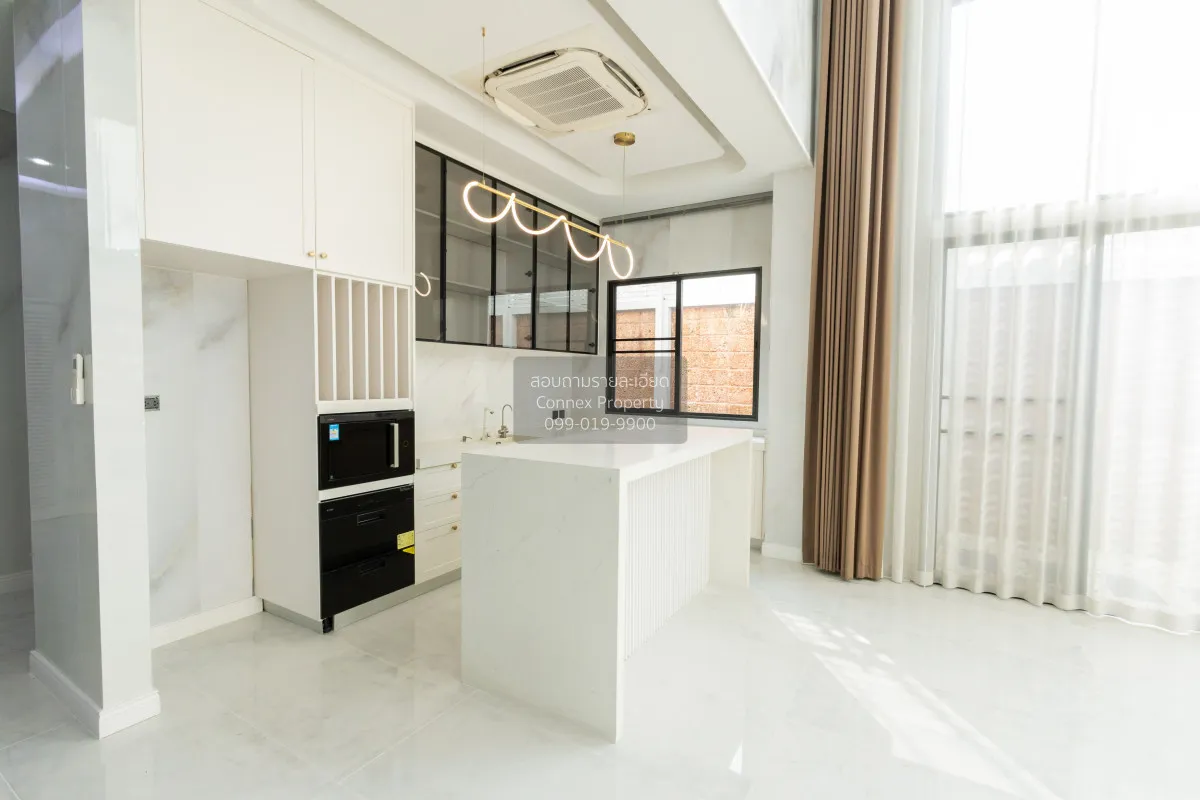 เช่าบ้าน  แกรนด์ บางกอก บูเลอวาร์ด ศรีนครินทร์ MRT-ศรีนครินทร์ 38