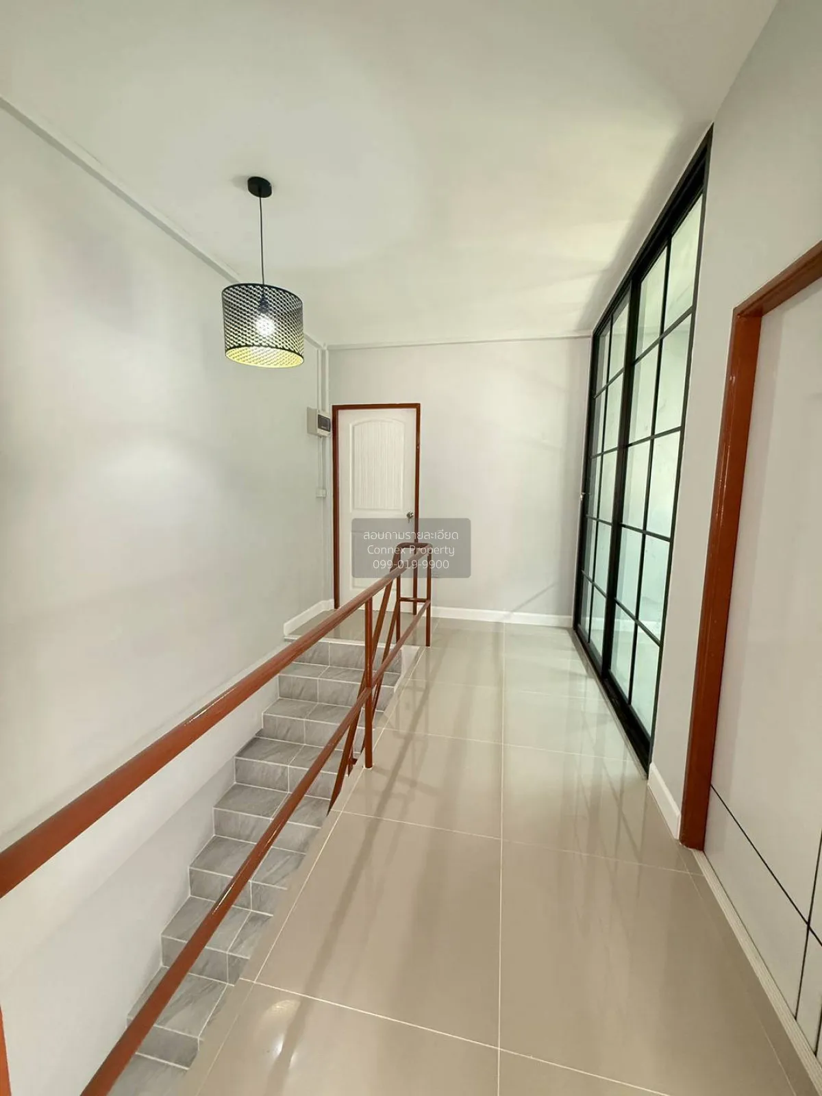 ขายบ้าน  บ้านพระปิ่น 3 หน้ากว้าง รีโนเวทใหม่ MRT-ตลาดบางใหญ่ บางแ