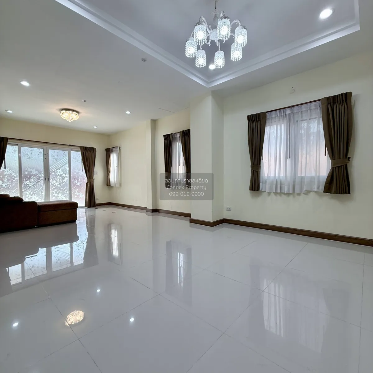 ขายบ้าน  บ้านบุรีรมย์ รามอินทรา - ซาฟารี รีโนเวทใหม่ สามวาตะวันตก