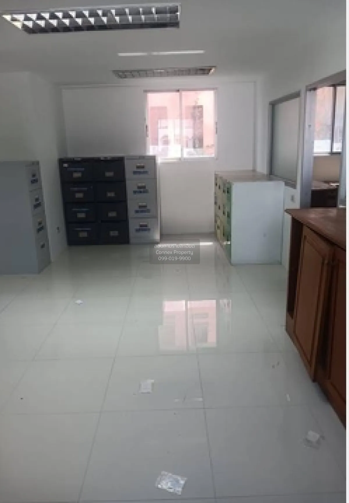 For Rent  Commercial building, Soi Rattanathibet 30 , Bang Kraso 