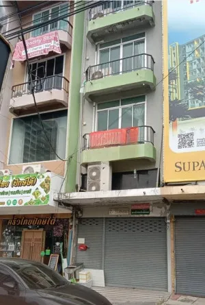 เช่าอาคารพาณิชย์ 4 ชั้น แยกพระนั่งเกล้า บางกระสอ เมืองนนทบุรี นนทบุรี CX-147784