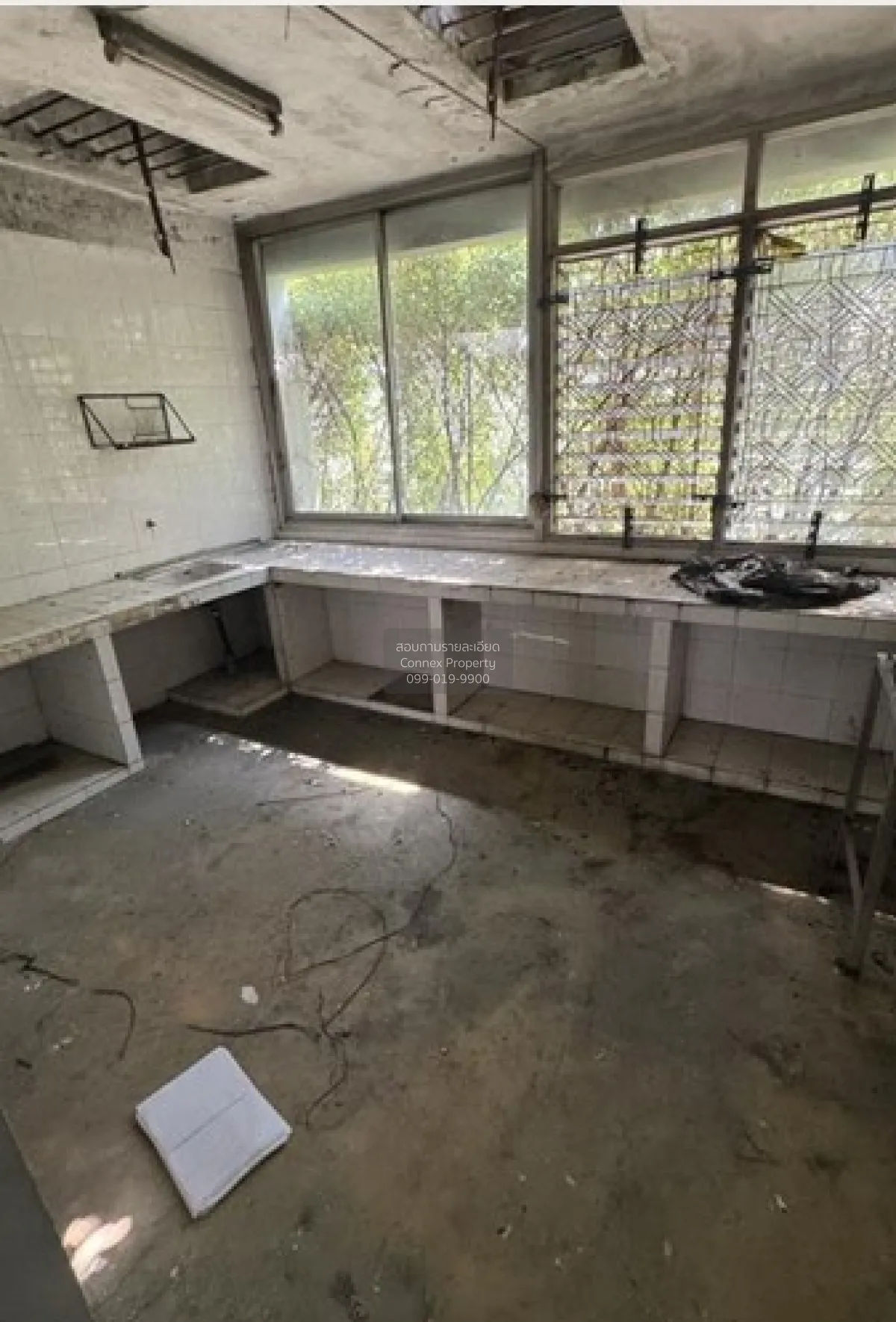 เช่าอาคารพาณิชย์ 4 ชั้น ติดถนนรัตนาธิเบศร์  บางกระสอ เมืองนนทบุรี