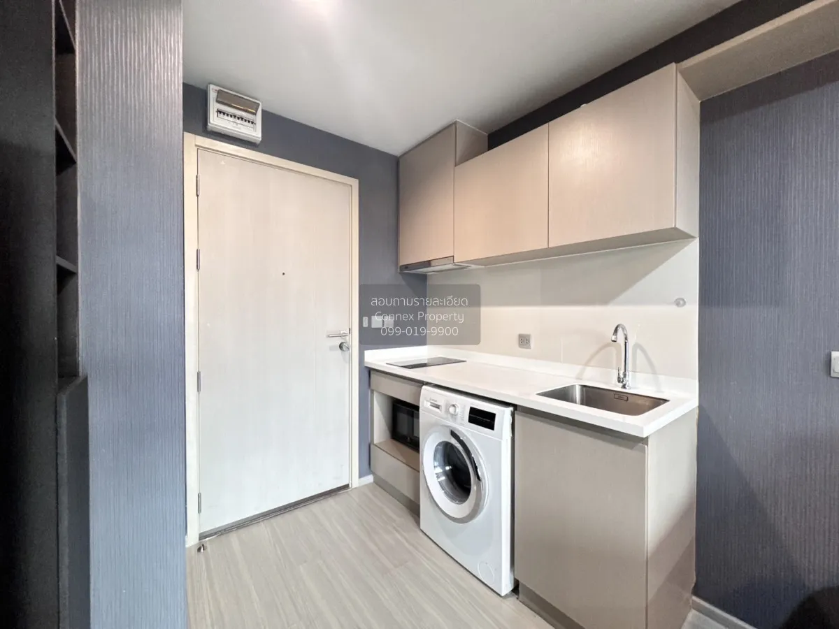 For Rent Condo , Life Ladprao , corner unit , BTS-Ha Yaek Lat Phr