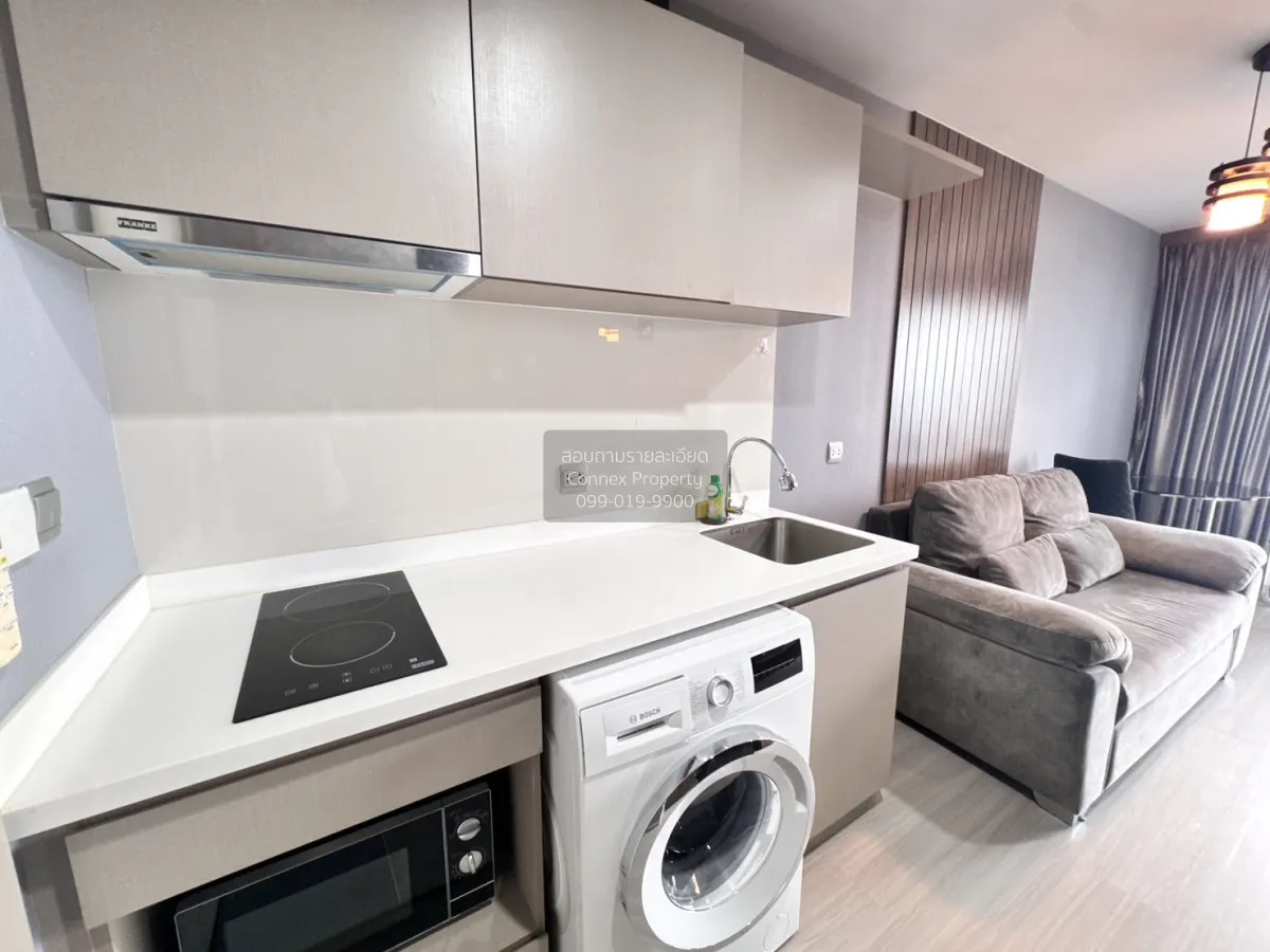 For Rent Condo , Life Ladprao , corner unit , BTS-Ha Yaek Lat Phr