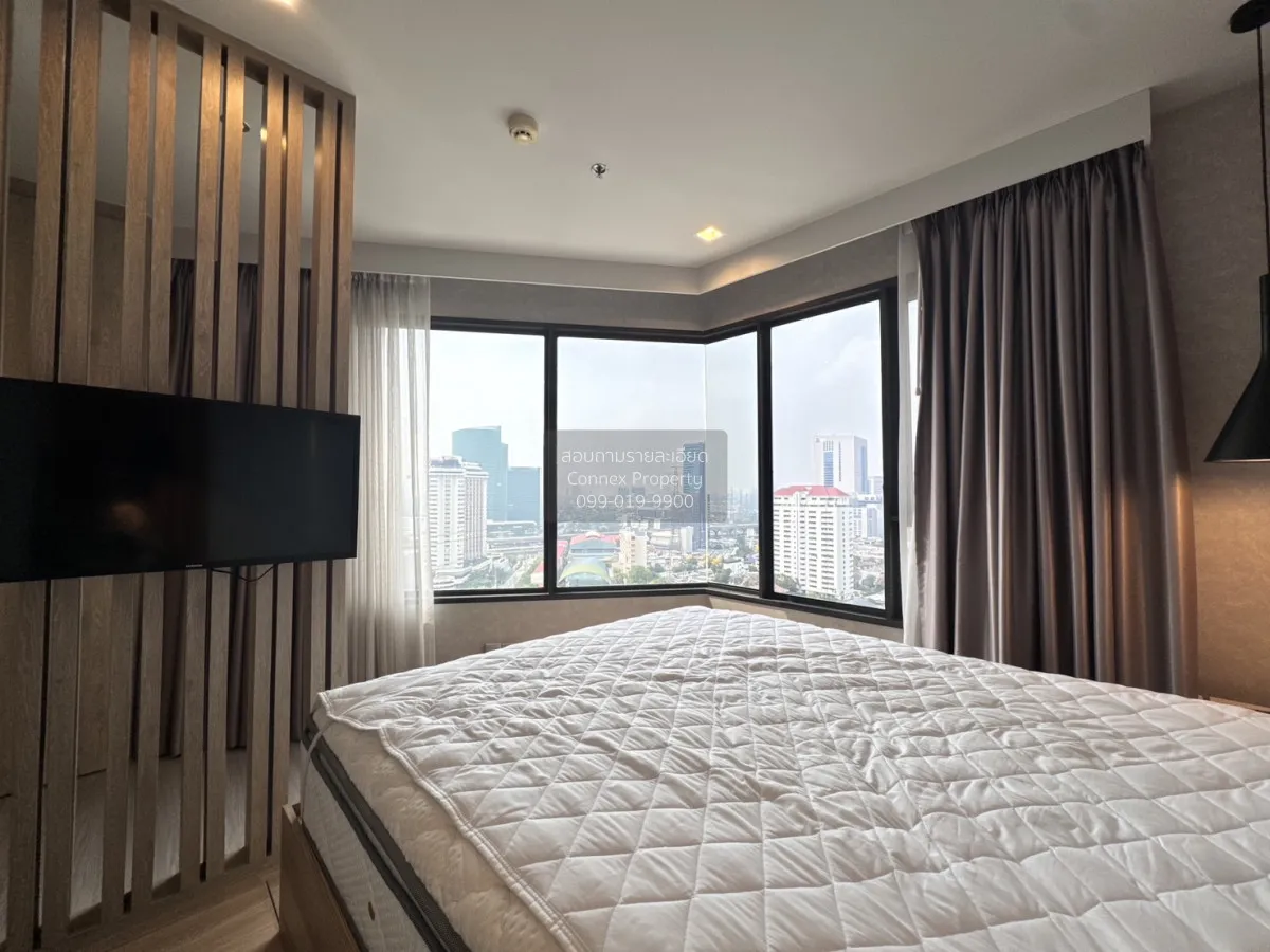 For Rent Condo , Life Ladprao , corner unit , BTS-Ha Yaek Lat Phr 4