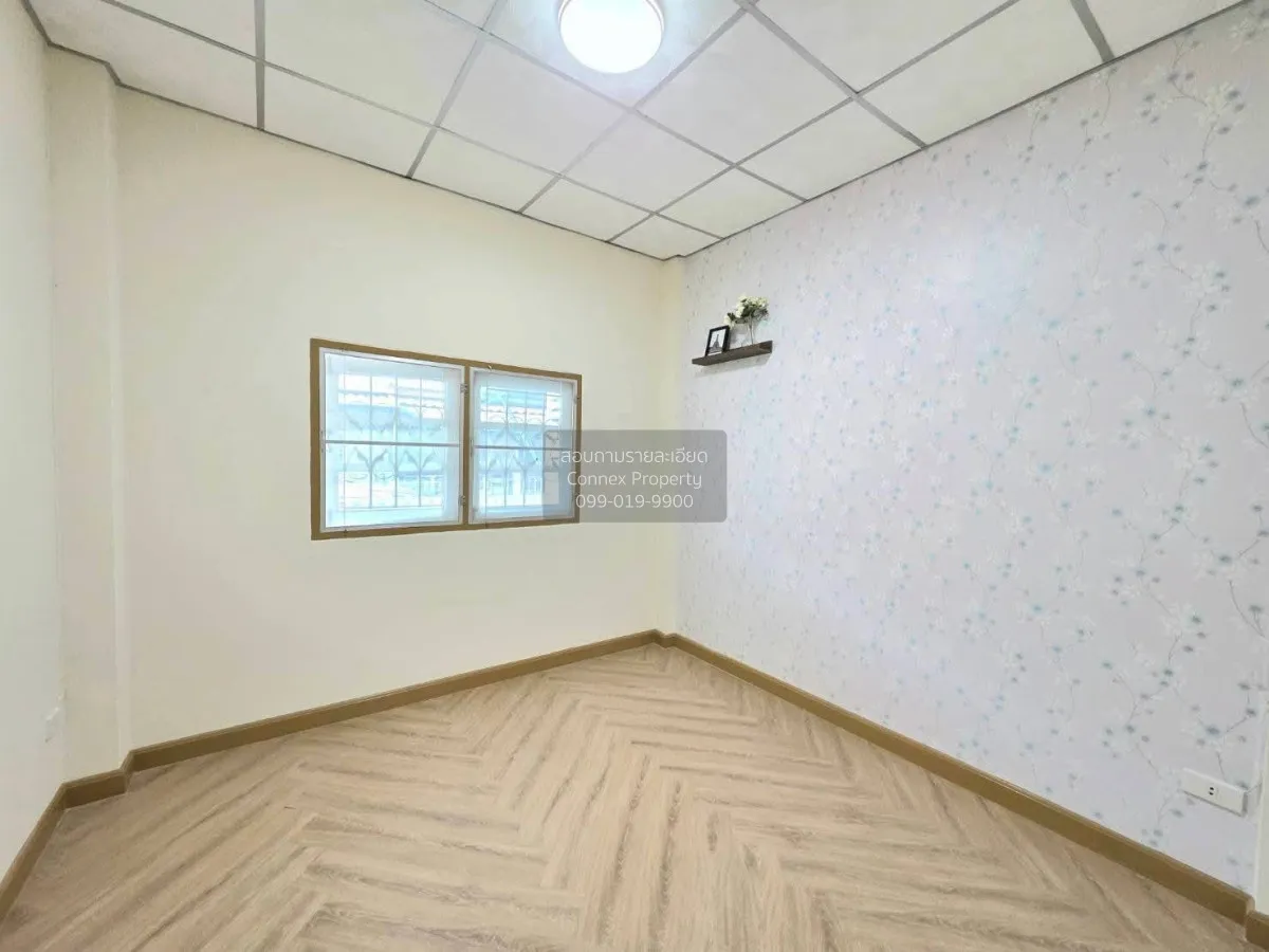 For Sale Townhouse/Townhome  , Aranyaville , newly renovated , Ph