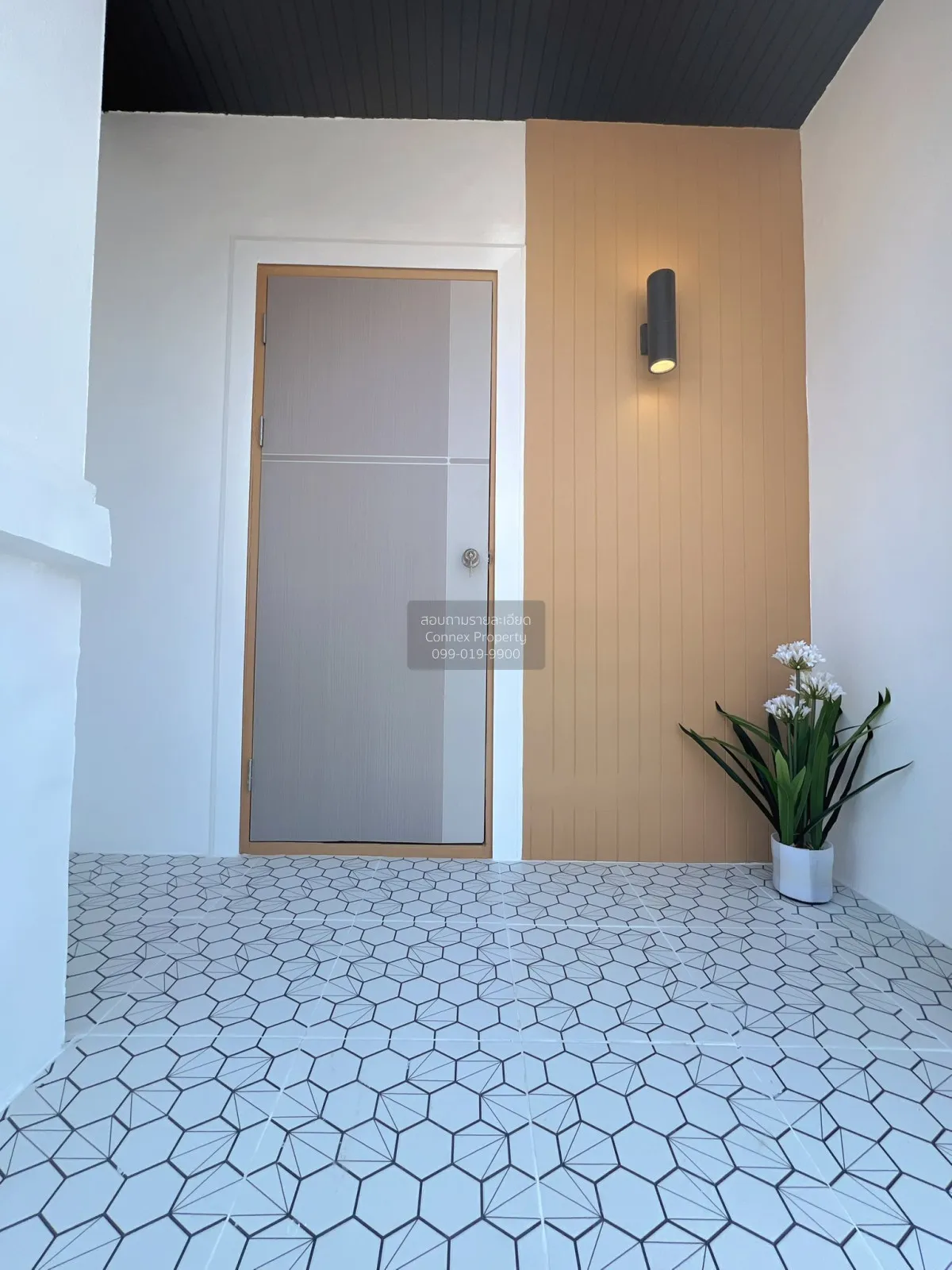 For Sale Townhouse/Townhome  , Nantana Garden 2 , newly renovated