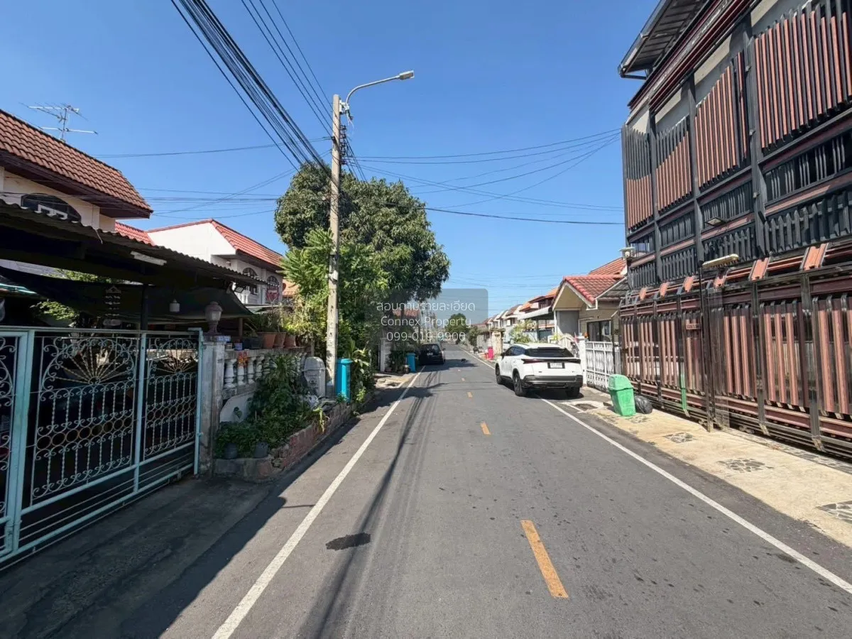 ขายทาวน์เฮ้าส์/ทาวน์โฮม  บ้านบัวทอง 21/9 บางรักพัฒนา บางบัวทอง นน 2