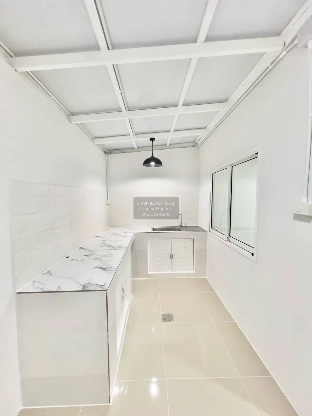 For Sale Townhouse/Townhome  , Thanyapruek Klong 7 , newly renova