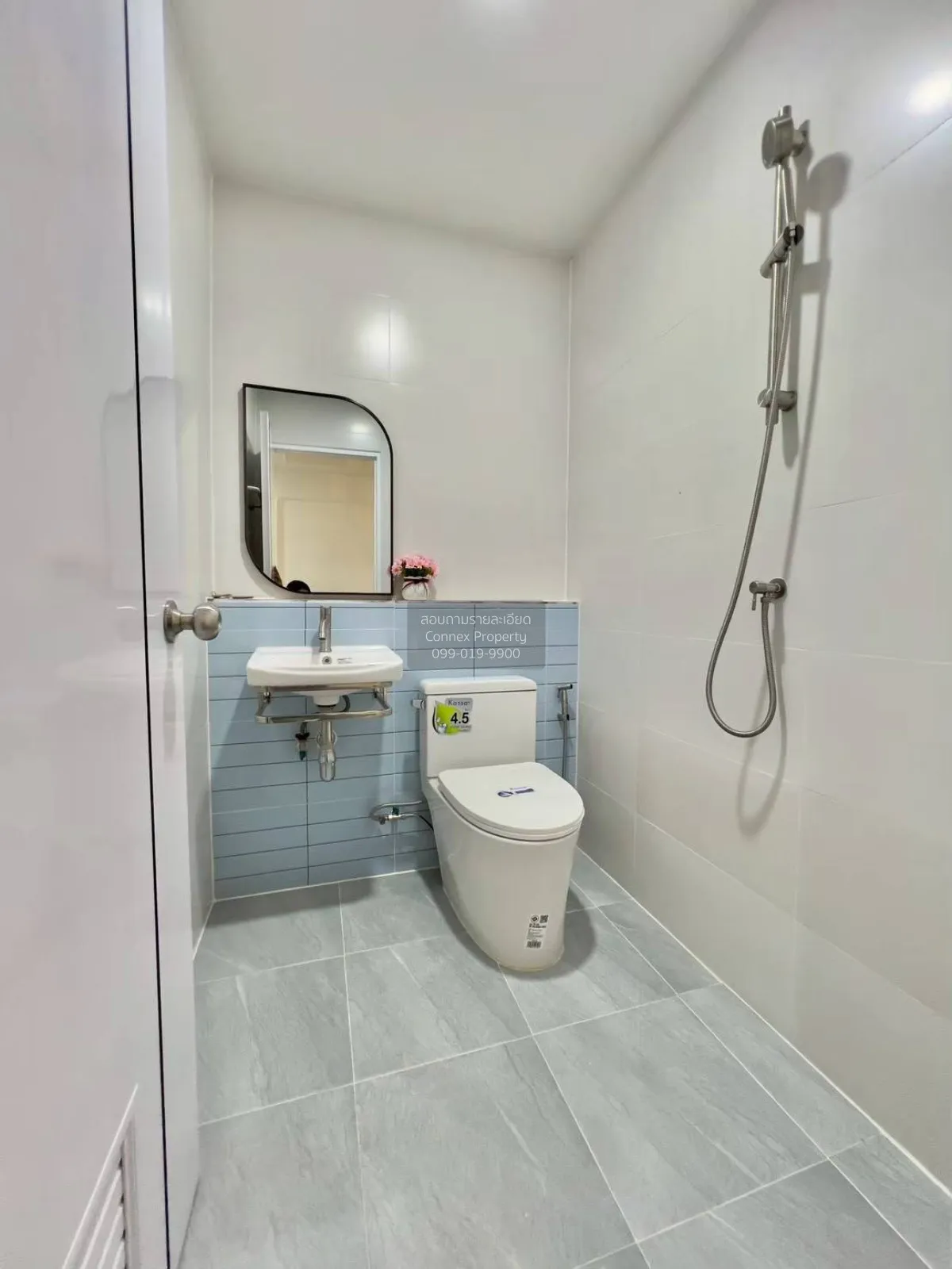 For Sale Townhouse/Townhome  , Thanyapruek Klong 7 , newly renova