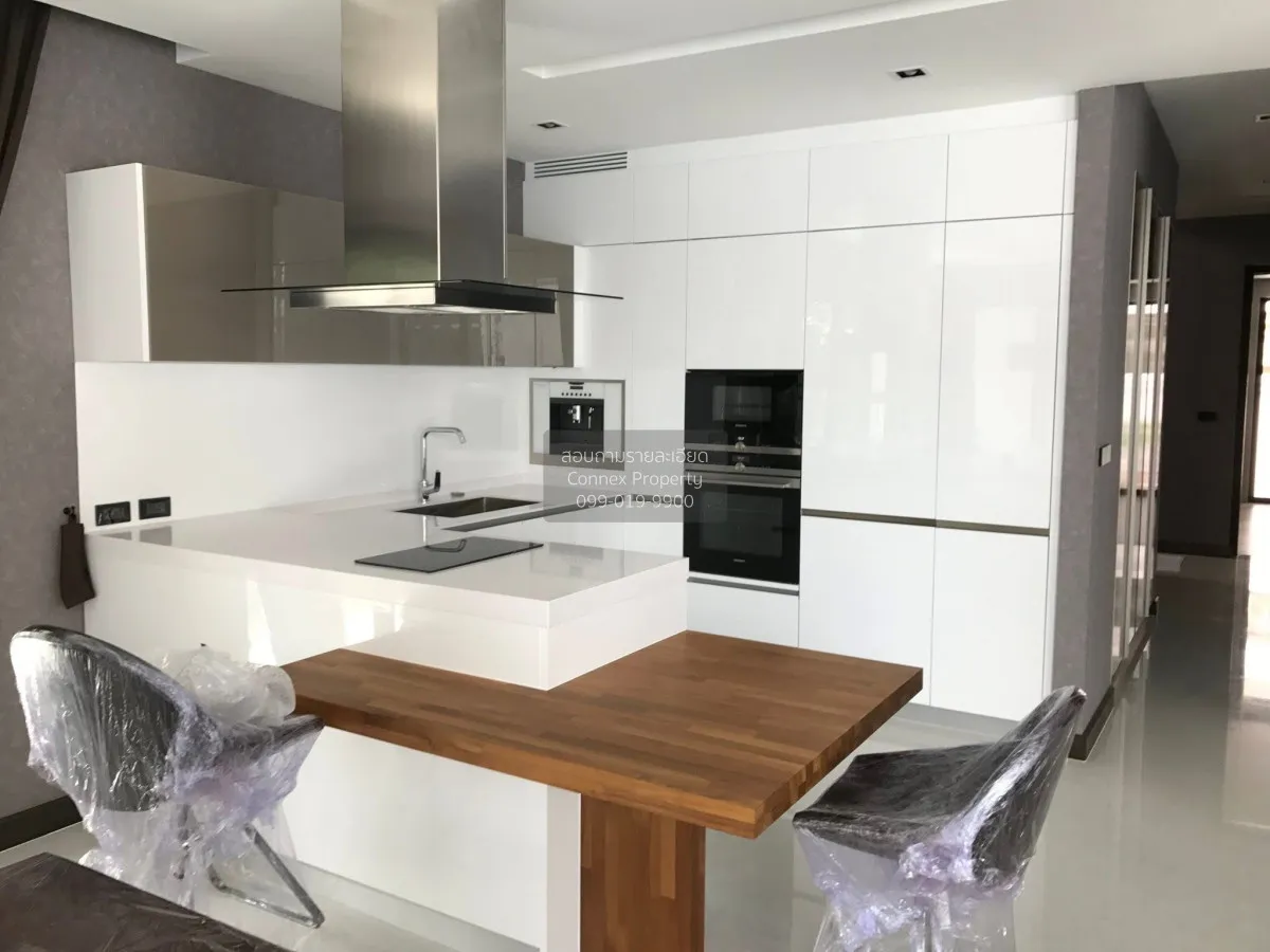 For Rent Pool villa, Isara Rama 9 Village, opposite Rajamangala S