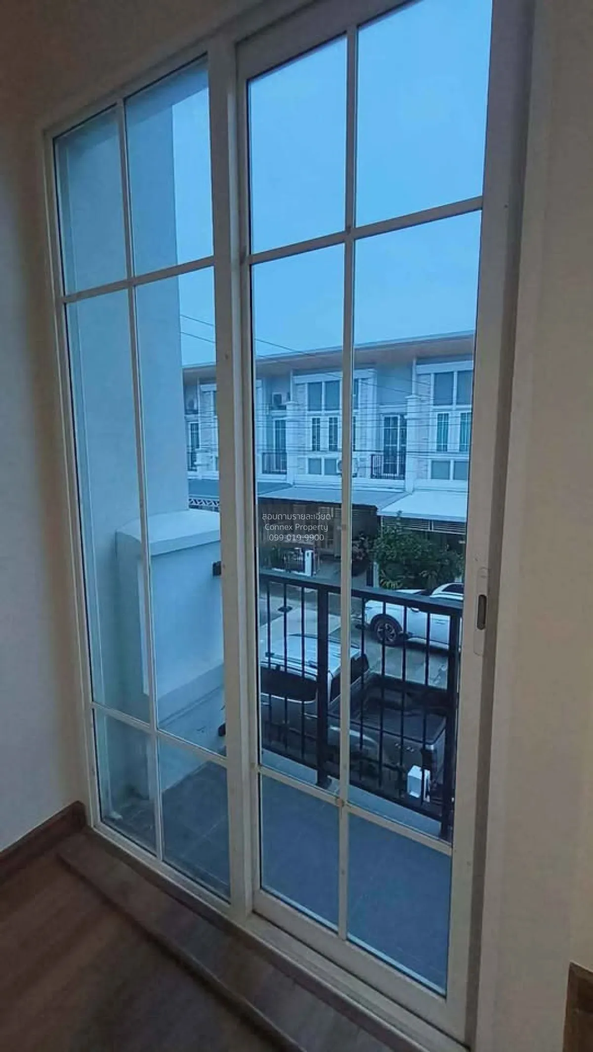 ขายทาวน์เฮ้าส์/ทาวน์โฮม  โกลเด้น ทาวน์ 2 ลาดพร้าว-เกษตรนวมินทร์ ค