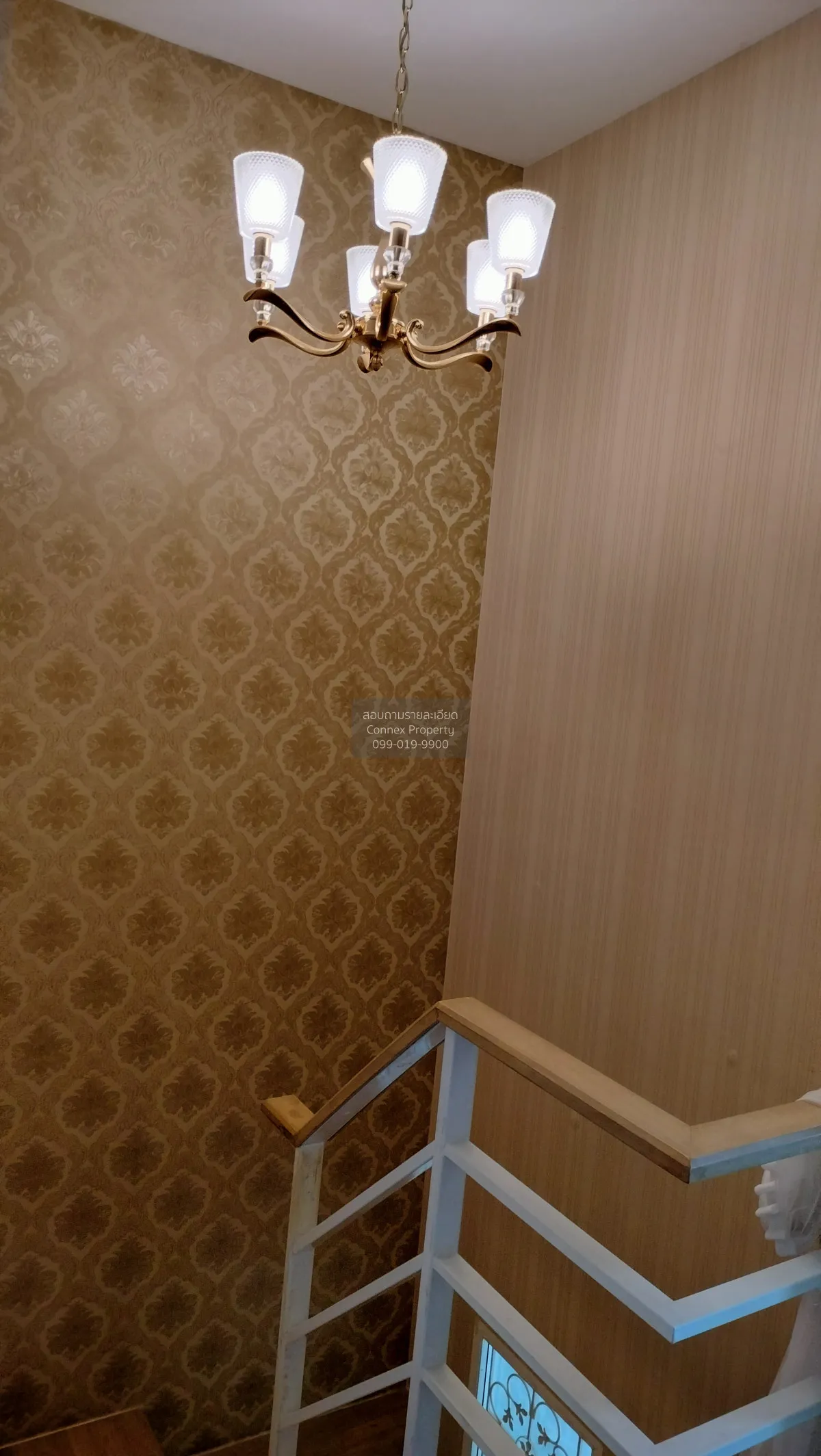 ขายทาวน์เฮ้าส์/ทาวน์โฮม  โกลเด้น ทาวน์ รามอินทรา – คู้บอน ท่าแร้ง