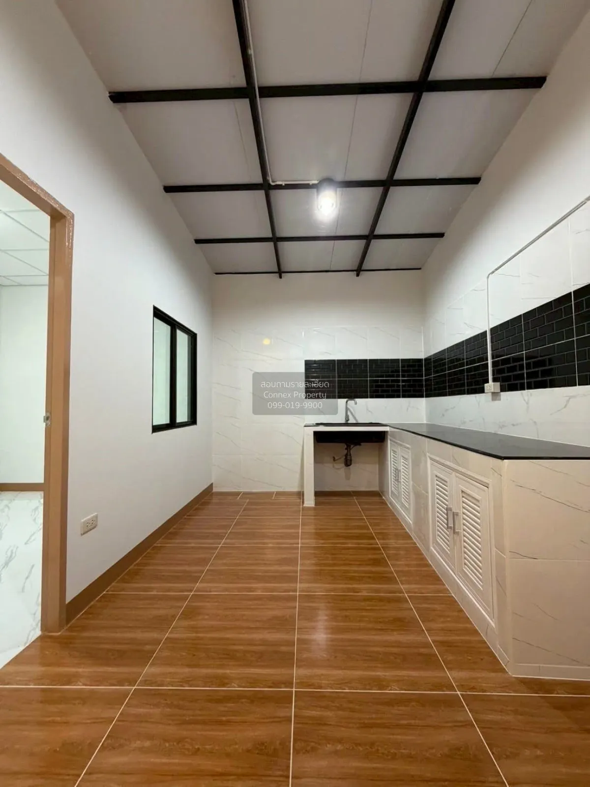 ขายทาวน์เฮ้าส์/ทาวน์โฮม  หรรษา มาเจริญ ห้องมุม รีโนเวทใหม่ หนองค้