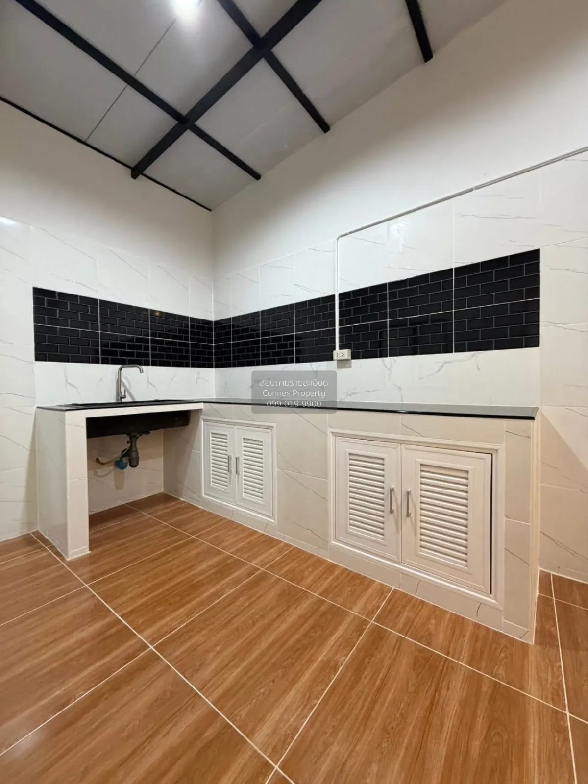 ขายทาวน์เฮ้าส์/ทาวน์โฮม  หรรษา มาเจริญ ห้องมุม รีโนเวทใหม่ หนองค้