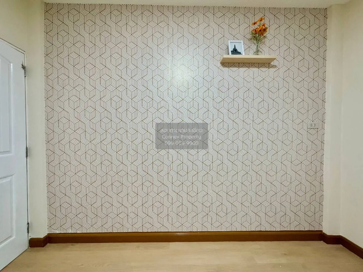 ขายทาวน์เฮ้าส์/ทาวน์โฮม  เฟื่องฟ้า 11 เฟส 7 ห้องมุม รีโนเวทใหม่ แ