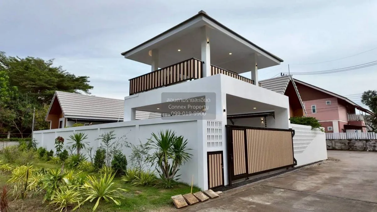 For Sale 2 storey detacted house pool villa for sale in Pattaya , 1