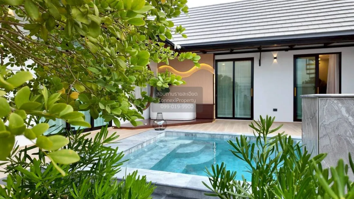 For Sale 2 storey detacted house pool villa for sale in Pattaya , 2
