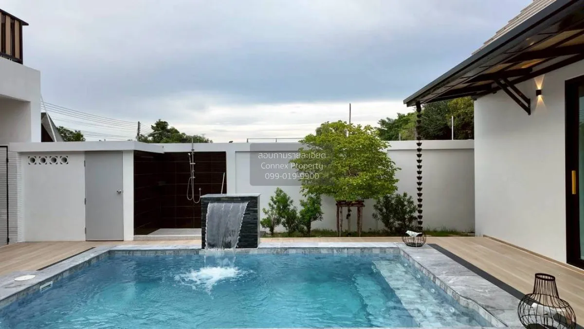 For Sale 2 storey detacted house pool villa for sale in Pattaya , 4