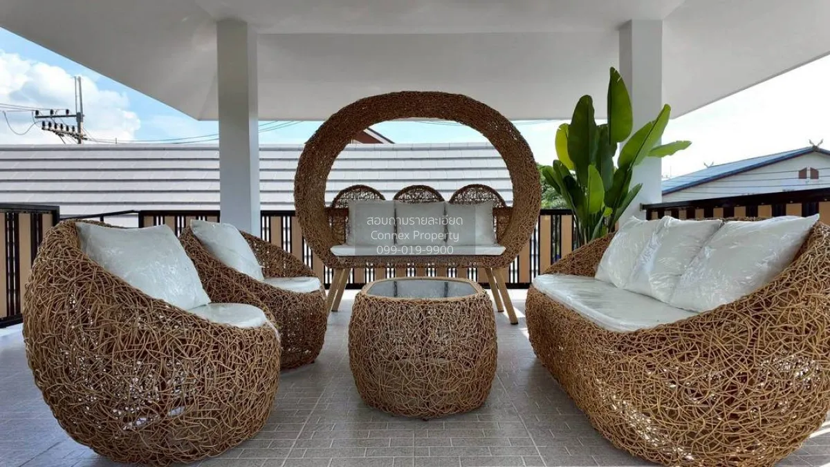 For Sale 2 storey detacted house pool villa for sale in Pattaya ,