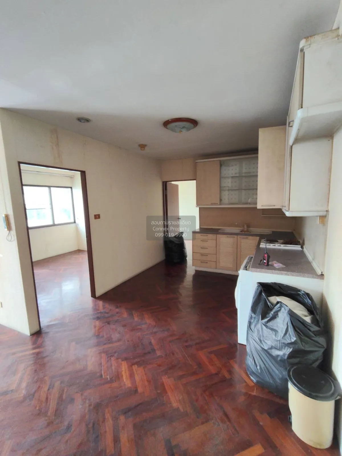 ขายคอนโด  สราญใจ แมนชั่น ชั้นสูง ห้องมุม BTS-นานา คลองเตย เขต คลอ 2