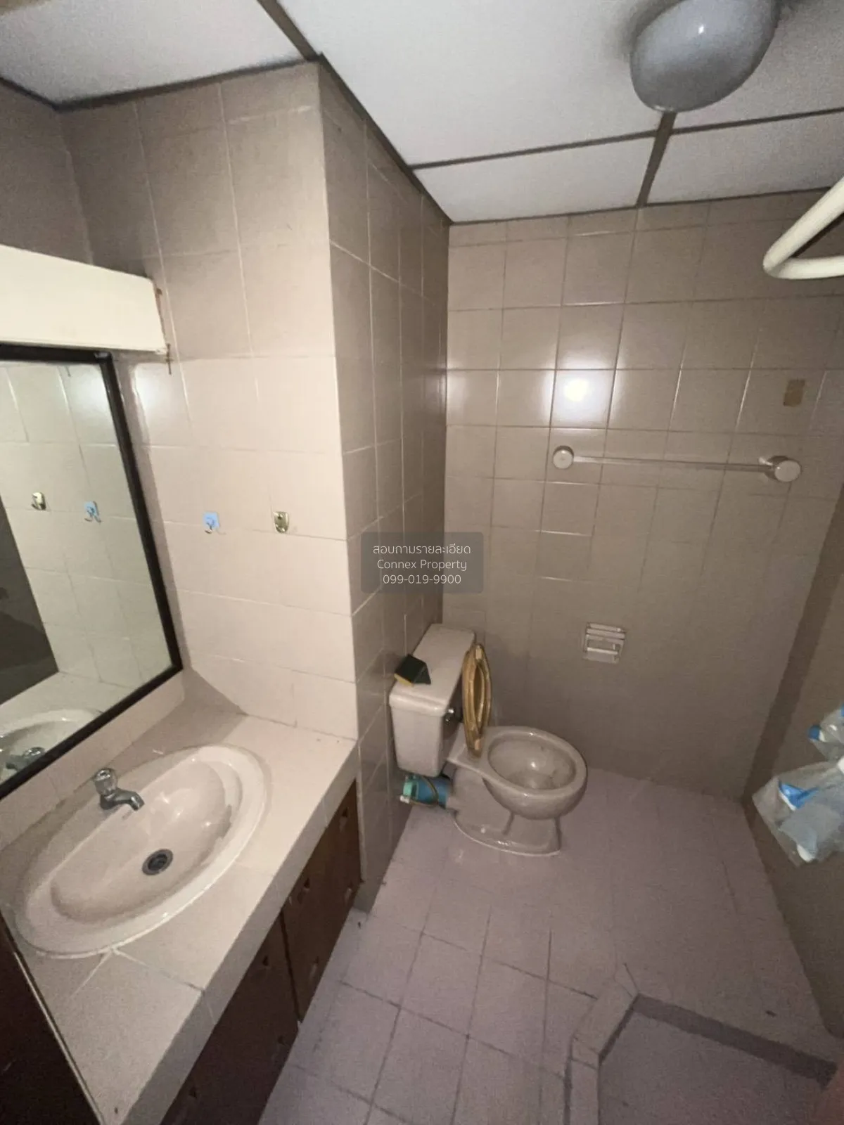 ขายคอนโด  สราญใจ แมนชั่น ชั้นสูง ห้องมุม BTS-นานา คลองเตย เขต คลอ