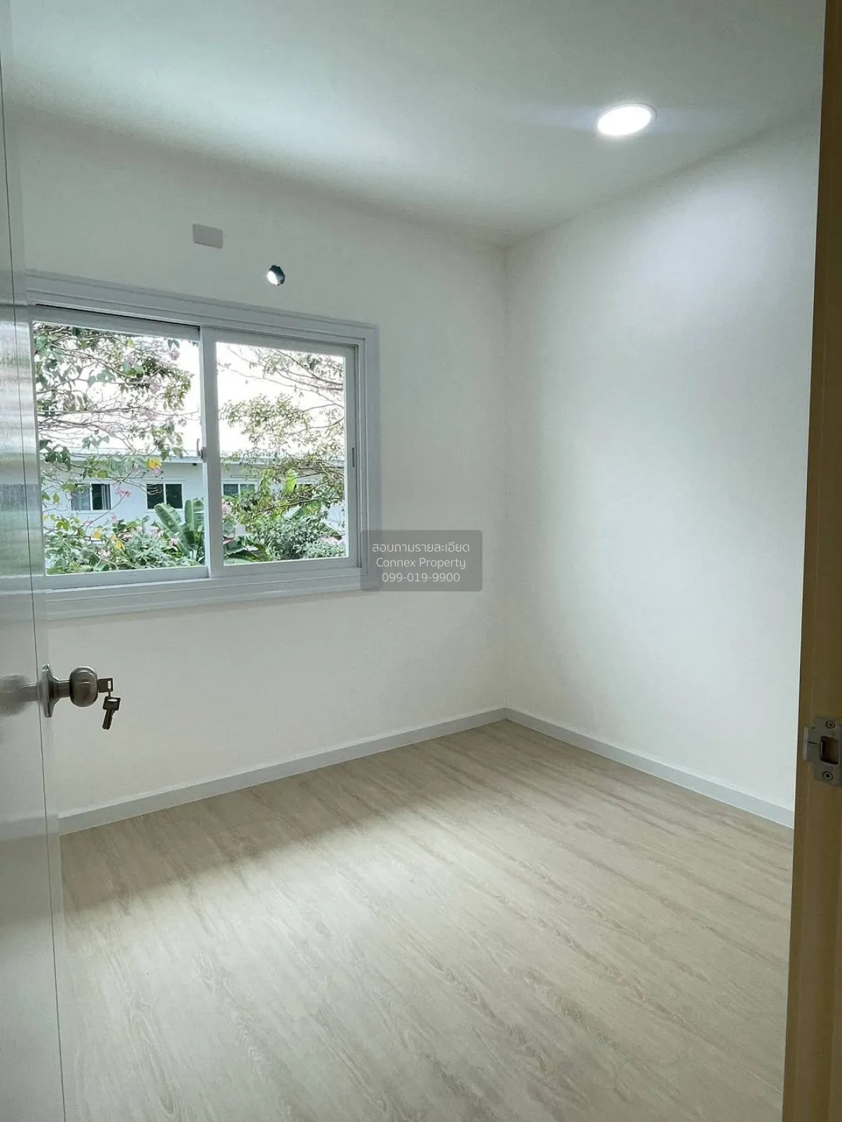 ขายบ้าน  คุณาลัย บีกินส์ บ้านกล้วย - ไทรน้อย ห้องมุม รีโนเวทใหม่ 