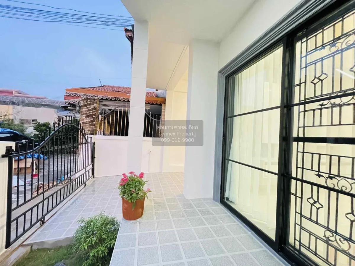 For Sale Townhouse/Townhome  , Eakmongkol 5/1 , newly renovated , 4