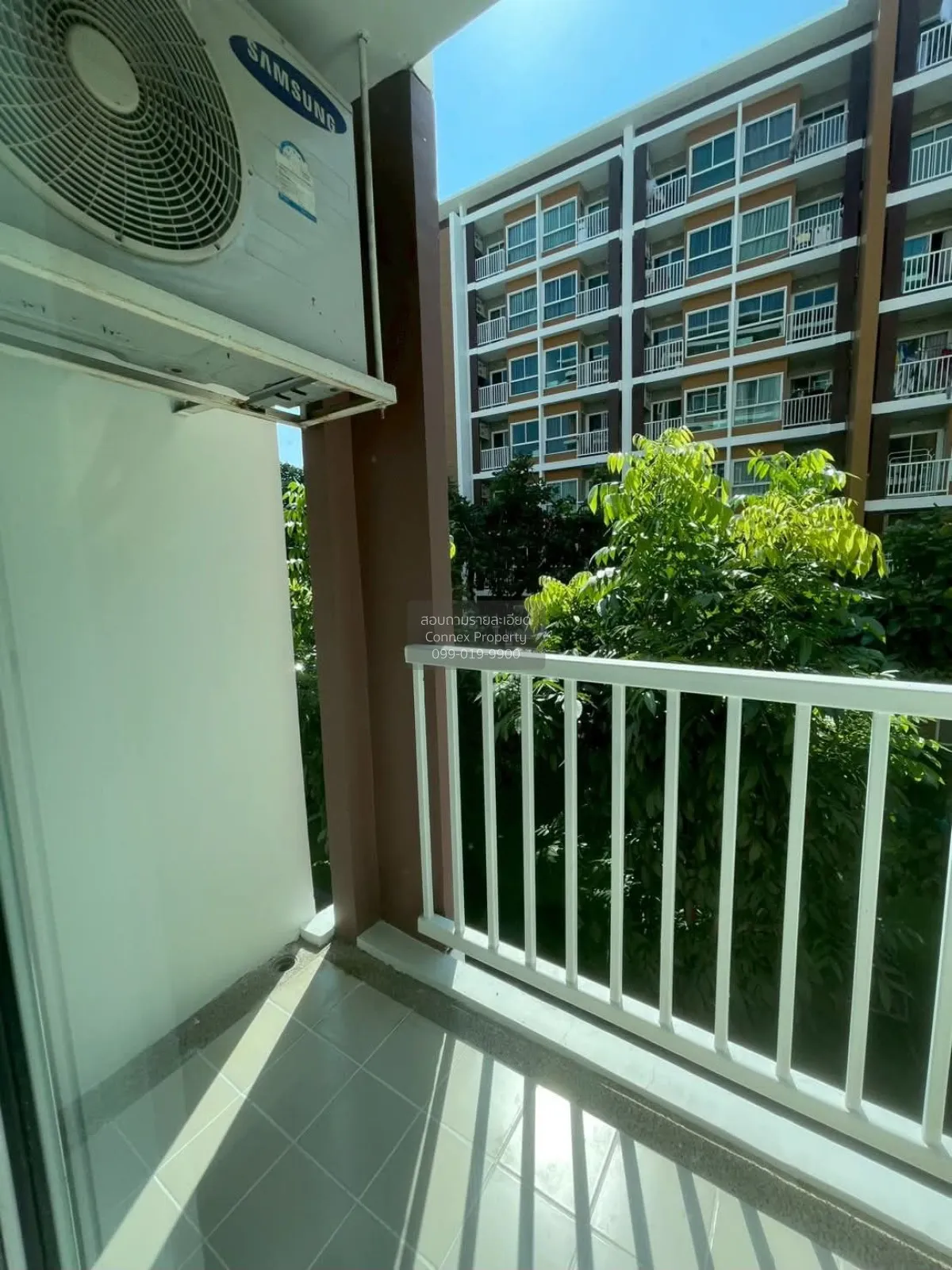 ขายคอนโด  วี คอนโด เอกมัย - รามอินทรา ท่าแร้ง เขต บางเขน กรุงเทพ 