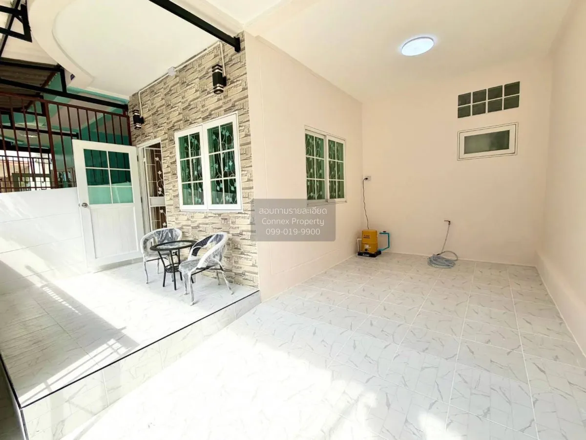 For Sale Townhouse/Townhome  , Feung Fah 11 Phase 7 , newly renov 2
