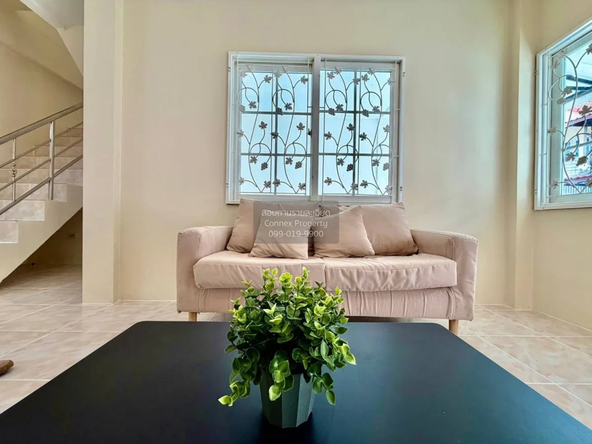 For Sale Townhouse/Townhome  , Feung Fah 11 Phase 7 , newly renov