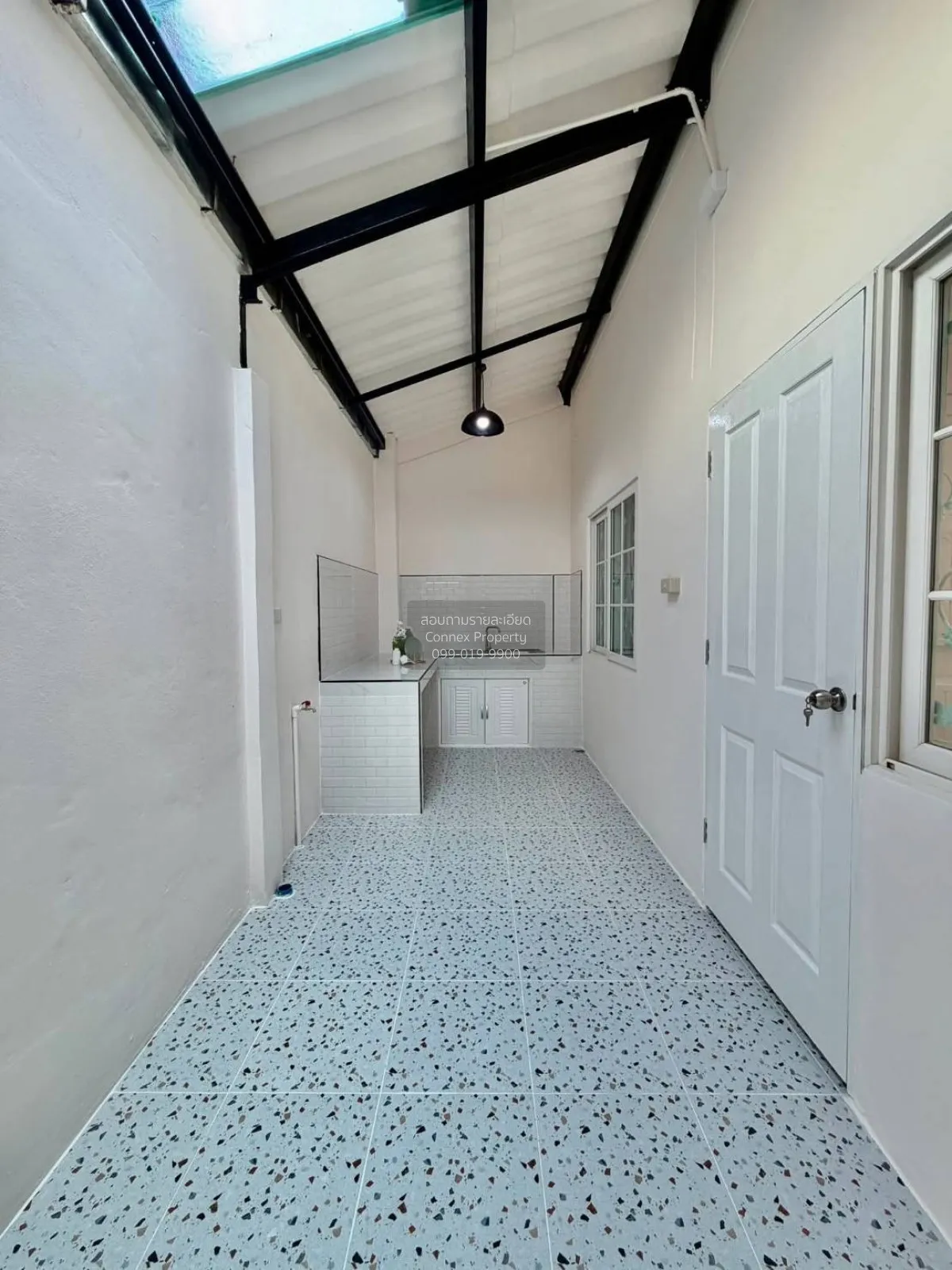 For Sale Townhouse/Townhome  , Feung Fah 11 Phase 7 , newly renov