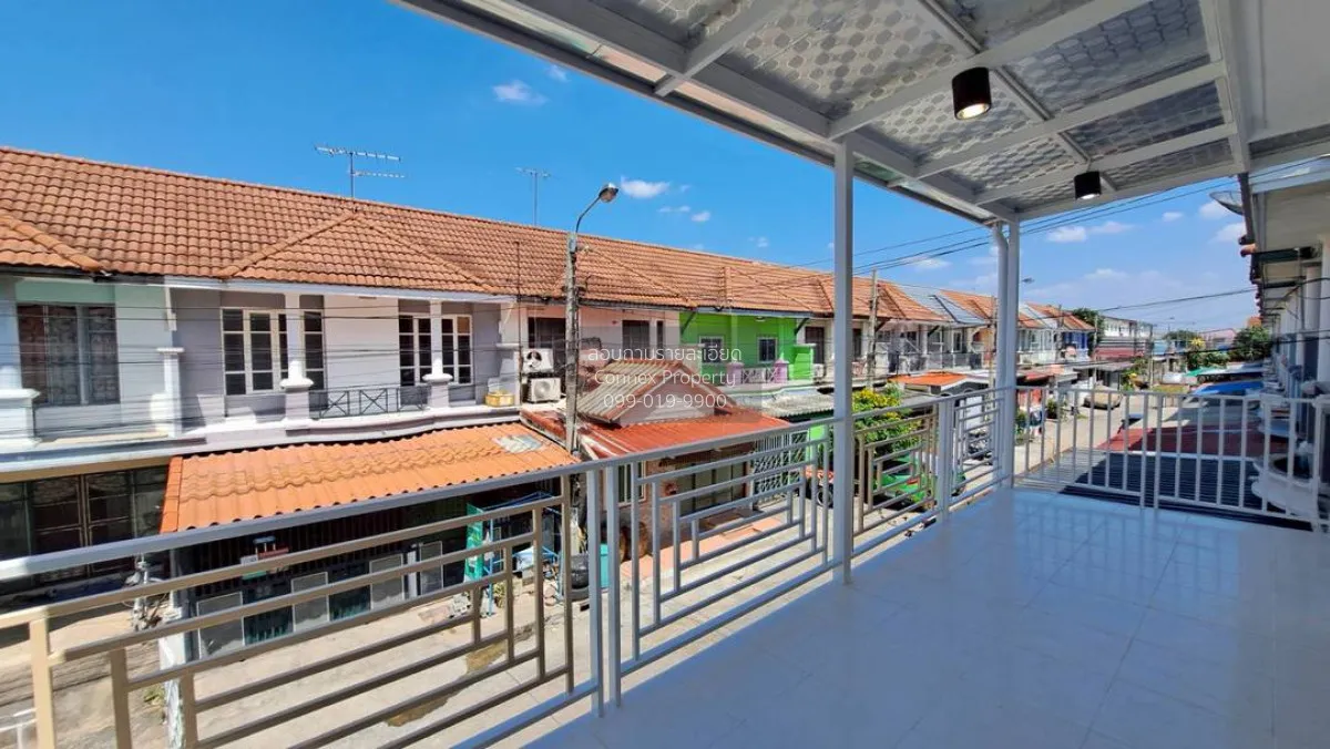 ขายทาวน์เฮ้าส์/ทาวน์โฮม  บ้านบัวทอง 4 บ้านกล้วย-ไทรน้อย รีโนเวทให