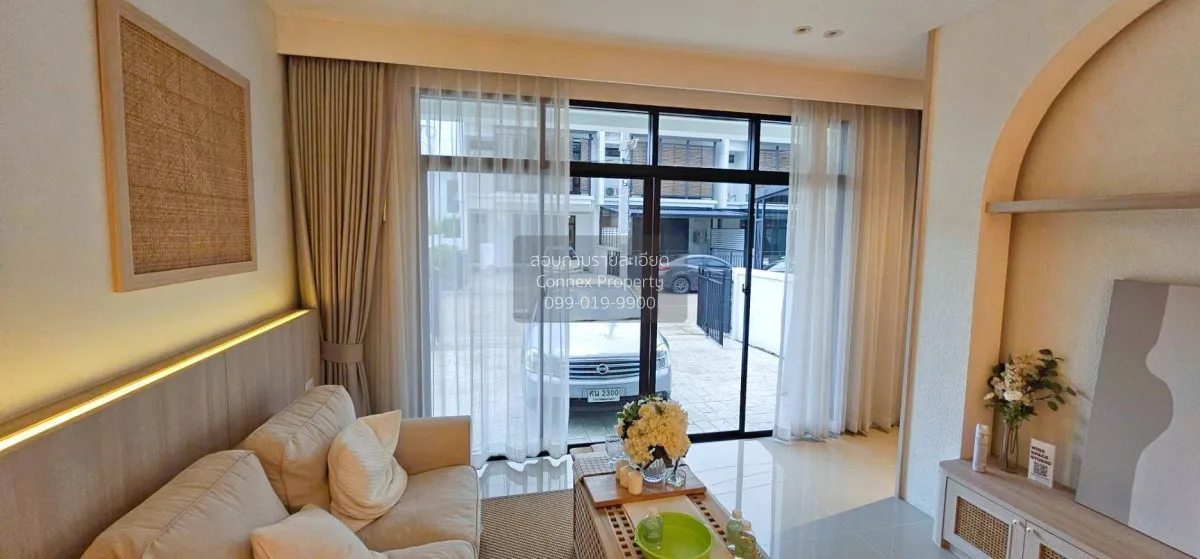 ขายทาวน์เฮ้าส์/ทาวน์โฮม  ดิ เอ็มบริโอ ลาดกระบัง - สุวรรณภูมิ ลำปล 2